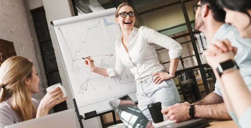 TRENER SPRZEDAŻY TO NIE RATOWNIK FIRM – OBALAM MIT